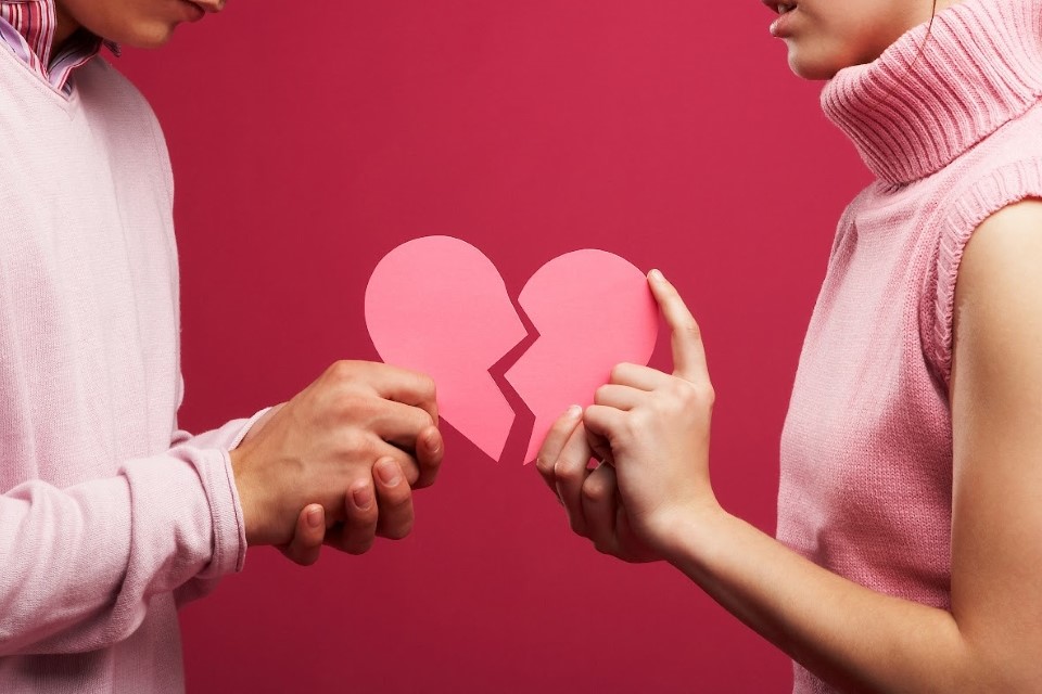 5 фраз, которые не стоит произносить в качестве извинений в отношениях