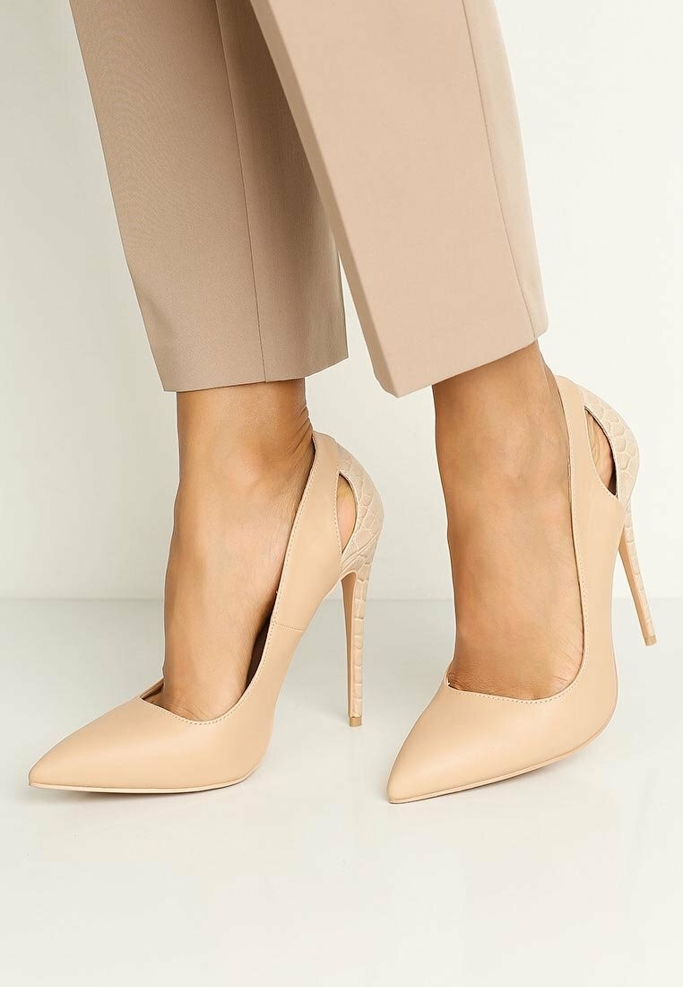 5 вещей, которые любая женщина должна иметь в своём гардеробе