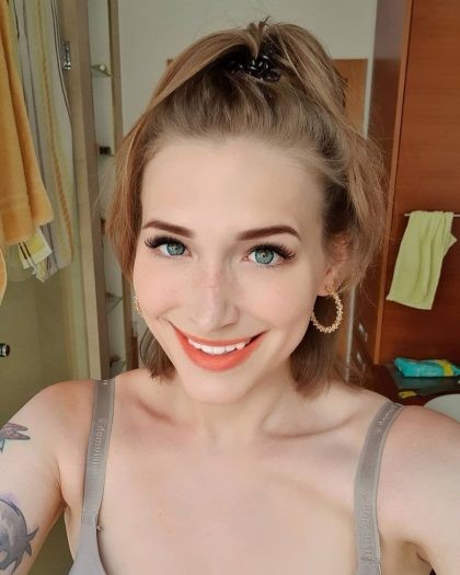 Прически русских женщин, которые уже давно вышли из моды