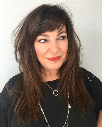 Как покрасить волосы, чтобы выглядеть моложе