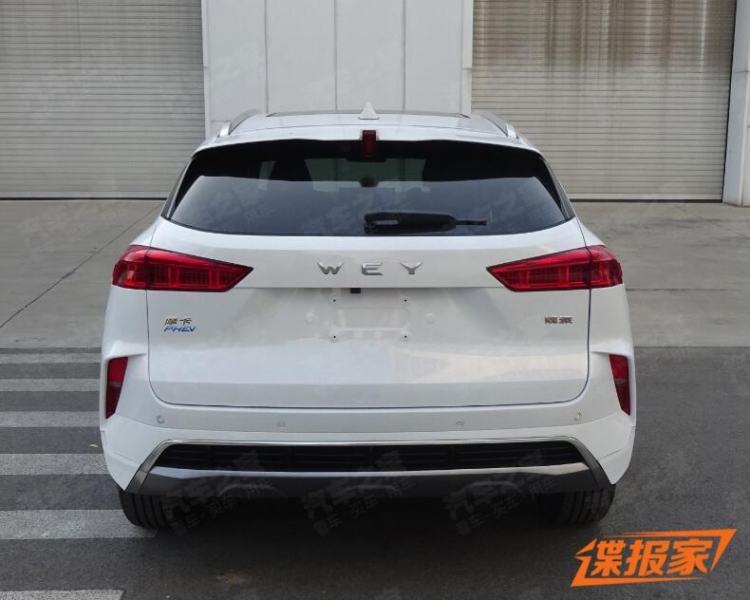 Это не Opel: рассекречен совершенно новый кроссовер Mokko на базе Haval F7. Названы все моторы