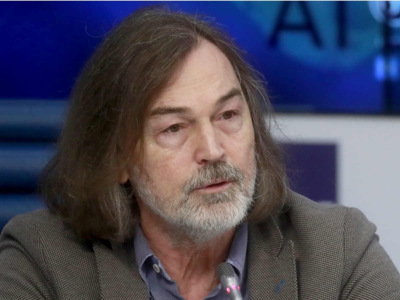 «Изнасилованную» Никасом Сафроновым модель жестко наказали