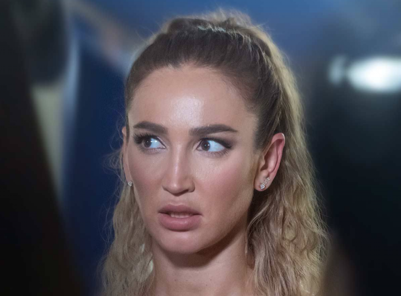 Изуродованная Бузова нашла у себя огромную опухоль