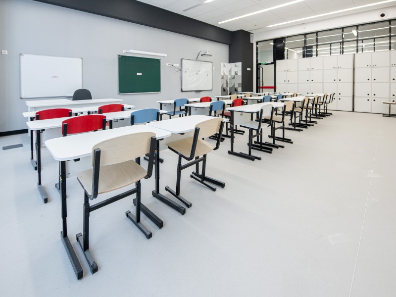 Московские школьники вернутся к очному обучению и снова получат право льготного проезда