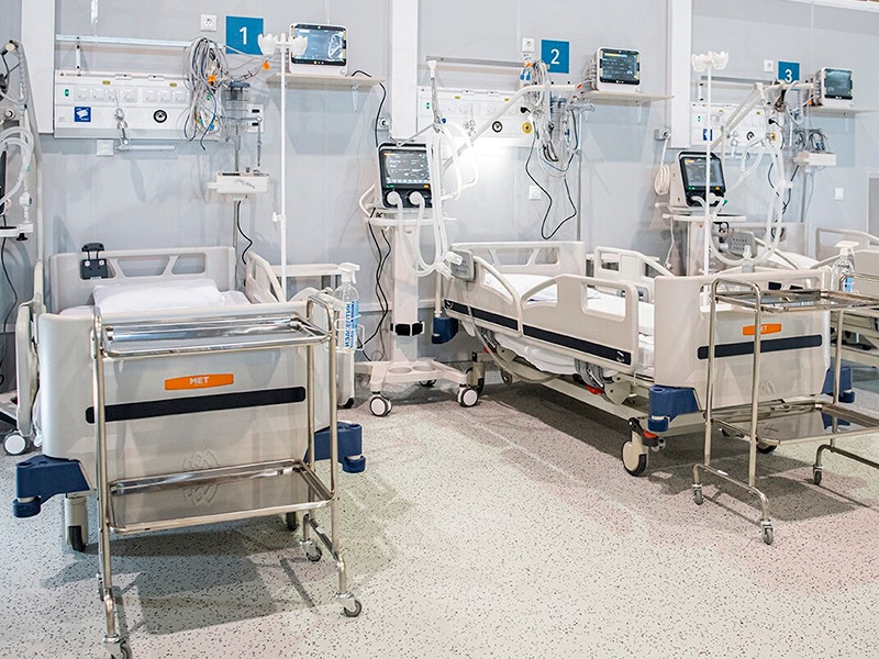 В России впервые с начала года зафиксировано больше 600 смертей от COVID-19 за сутки