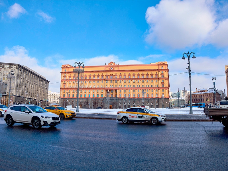 "Медуза": голосование по Лубянке должно было отвлечь от Навального и протестов, но чуть не раскололо сторонников Путина