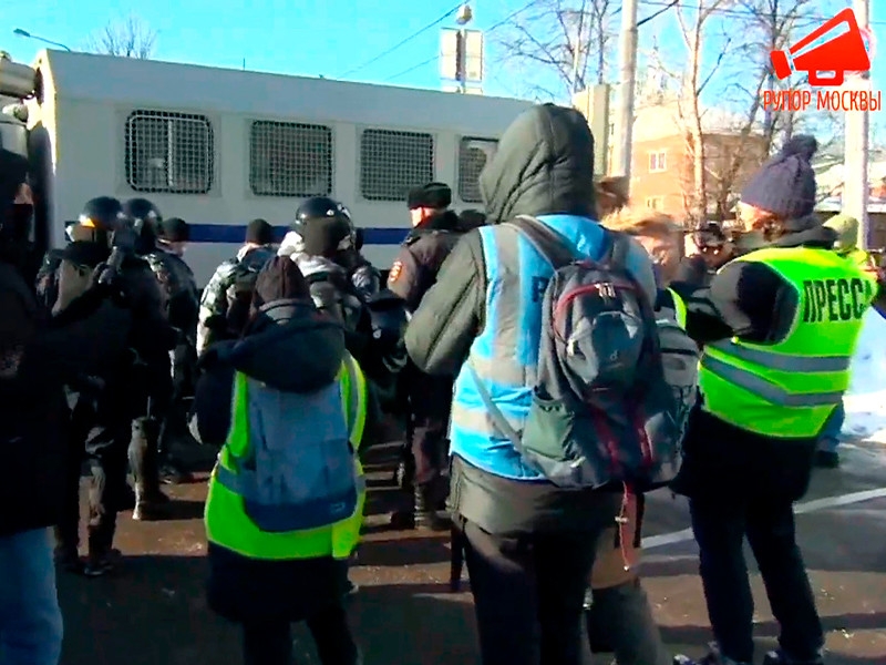 Российское сообщество независимых  СМИ потребовало от МВД и Росгвардии прекратить мешать их работе