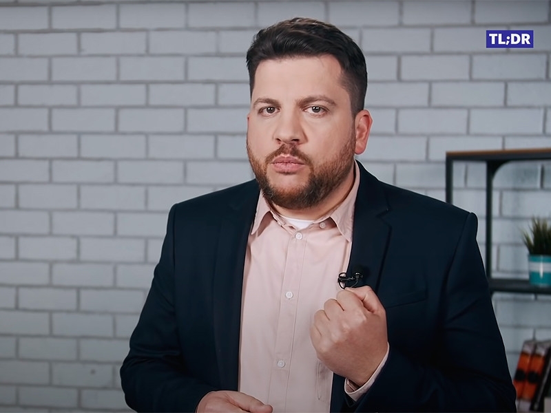 Уголовное дело на Волкова возбудили из-за роликов с маркировкой 0+