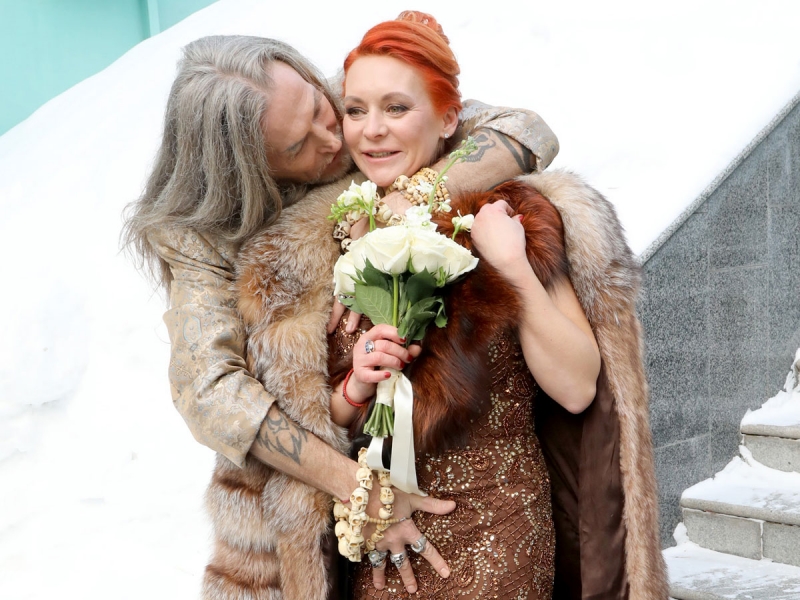 Джигурда прогрел на морозе лоно Анисиной