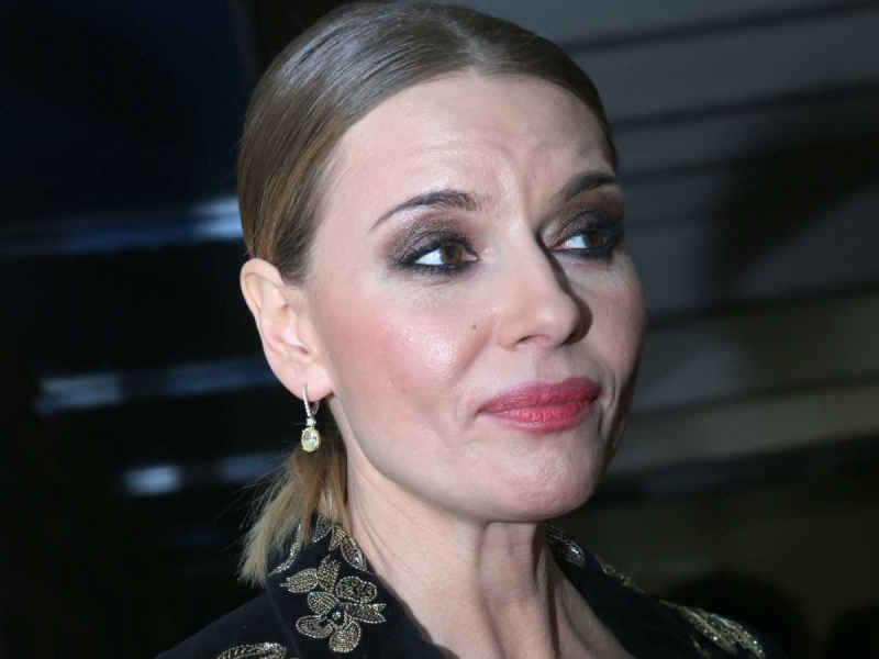 «Мы их не ценим, когда они рядом...»: Любовь Толкалина показала нежный снимок с мамой