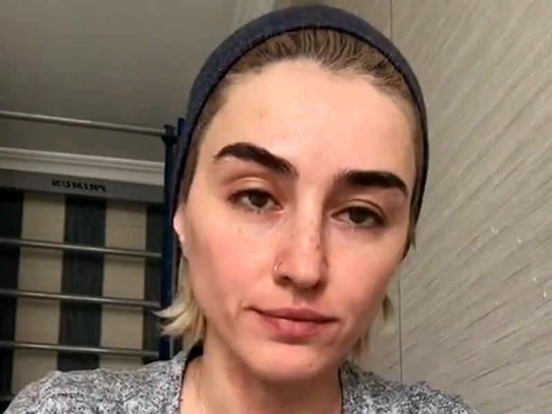 Дагестанке с "розовыми волосами" не отдают детей, несмотря на решение суда