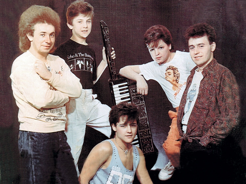 Проклятие «Ласкового мая»: 10 участников группы настигла страшная смерть