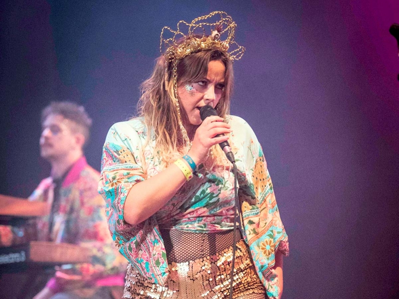 Шарлотта Черч купила кусочек родины