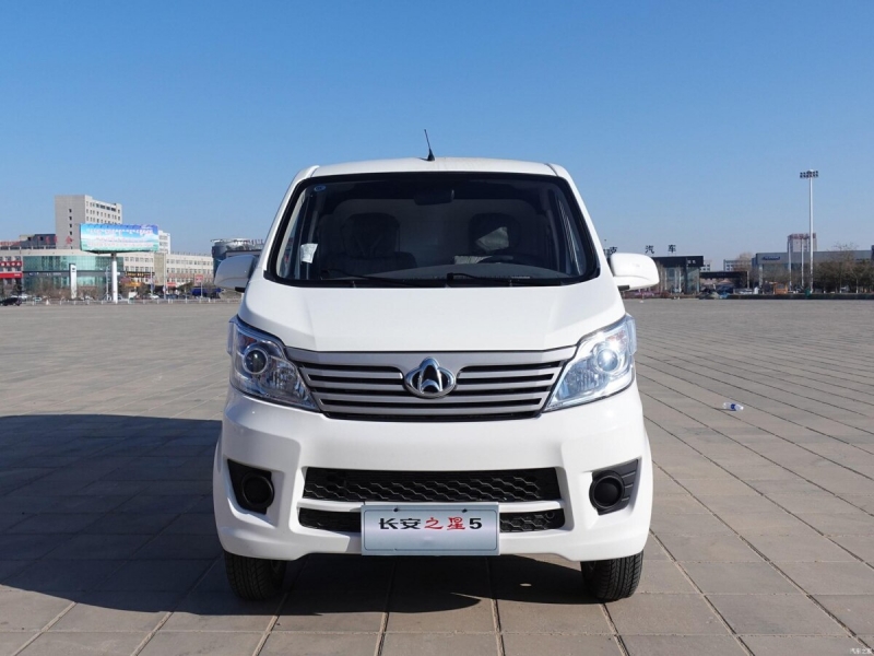 Стартовали продажи бюджетного минивэна Changan Star 5 2021