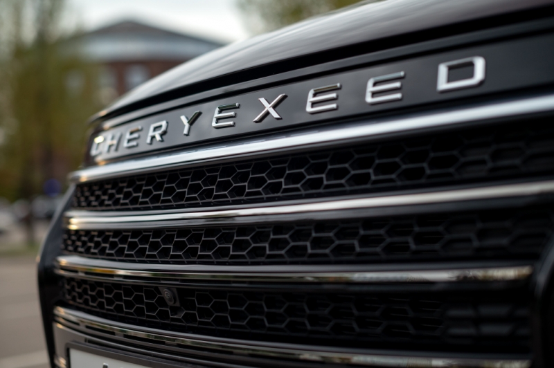 В России могут подешеветь автомобили Chery: компания локализует сборку моделей в нашей стране