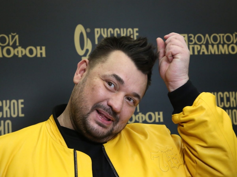 «Красивая история»: как травести-артист украл сердце примерного семьянина Сергея Жукова