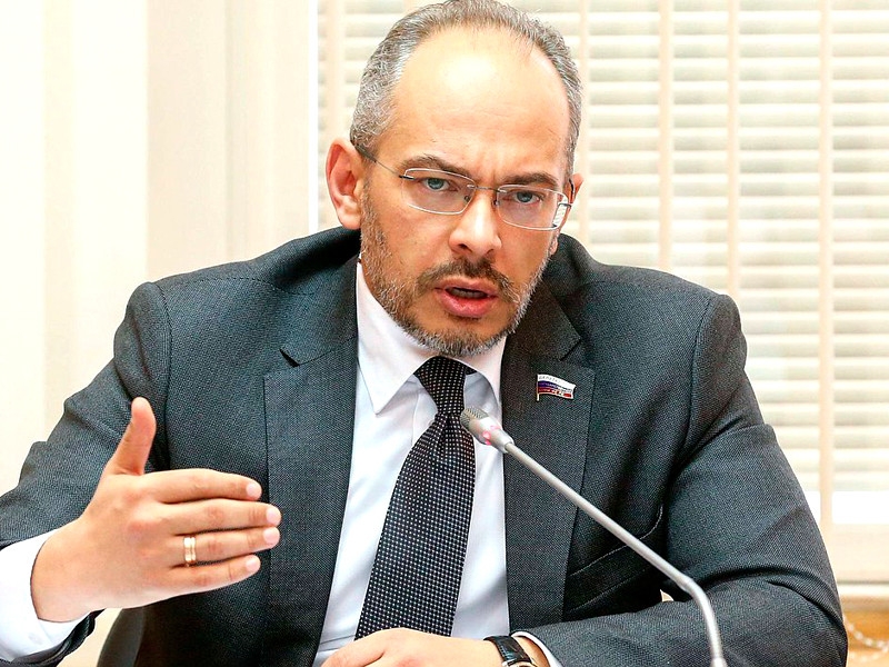 В Госдуме успокоили: дачникам не стоит опасаться штрафов за одуванчики