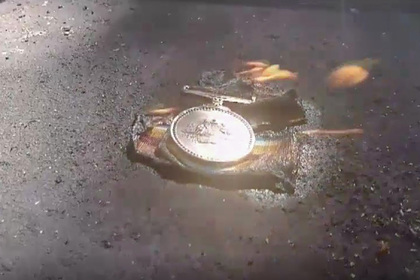 Австралийские ветераны сожгли медали и потребовали защитить афганцев