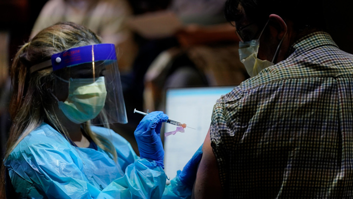 США поделились опасениями насчет штамма "Дельта"