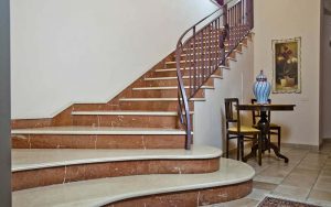 Создание стильного интерьера с помощью изделий из акрилового камня