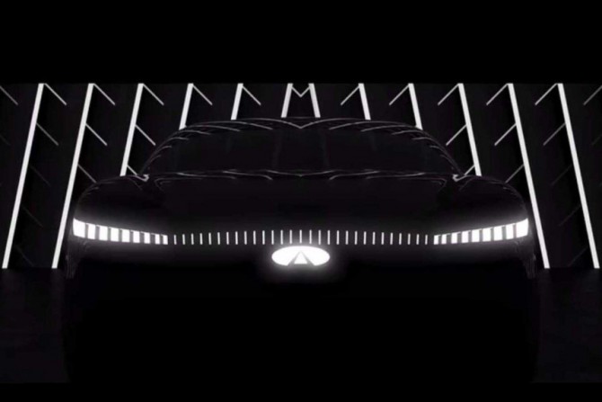 Infiniti не намерен полностью переходить на электромобили