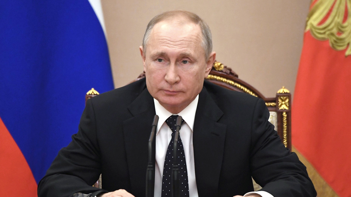 Путин: правительство восстановило рынок труда