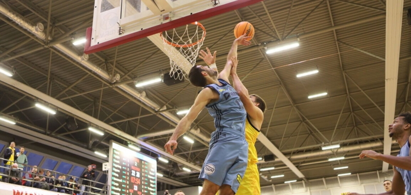 Трудная победа ''Днепра'', фантастический матч в Харькове: результаты Суперлиги Windrose 10 декабря