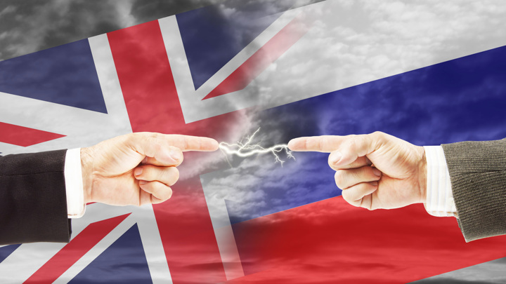 Лавров: Россия ответит на новые санкции Британии