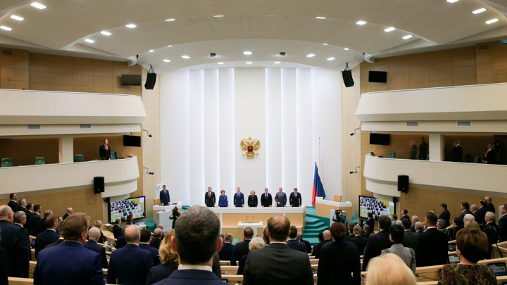 Закон об упрощении импорта товаров в Россию одобрен Совфедом