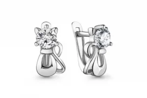 Серебряные серьги: украшение любого образа