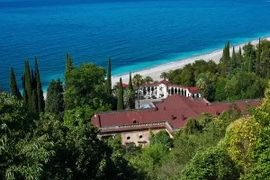 Туры в Абхазию из Краснодара: преимущества, условия приобретения