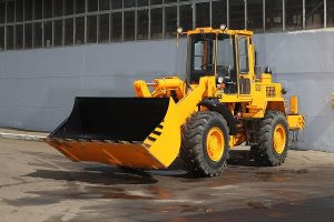 Фронтальные погрузчики: как они работают и для чего используются