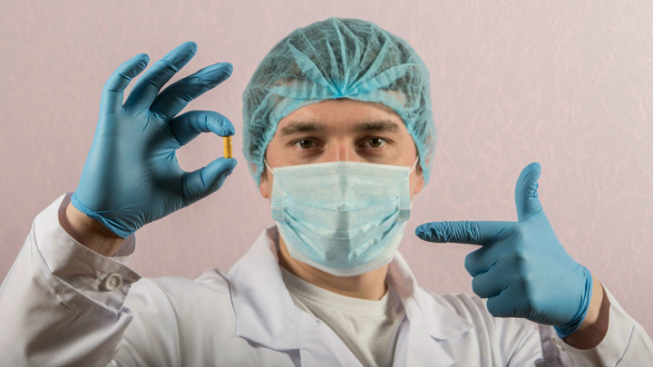 В РФ предложили ввести заградительные пошлины на импортные БАДы