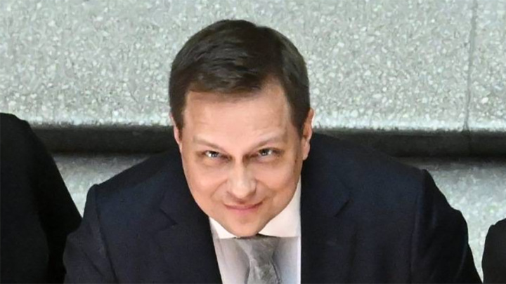 Симпатизирующий нацизму "истинный финн" покинул министерский пост