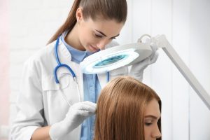 Что нужно знать перед приемом к трихологу: Диагностика волос и кожи головы