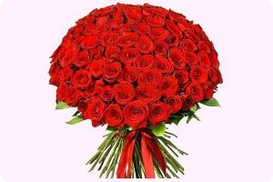 Букет из 101 розы: все что стоит знать при выборе и дарении