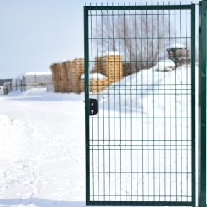 Как выбрать и установить калитку: полезные советы и рекомендации