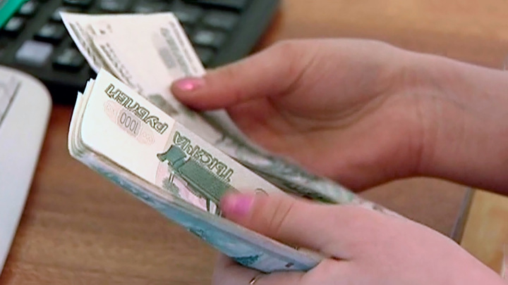 Экономист Задорнов выразил надежду на замедление инфляции в мае-июне - Новости на Вести.ru