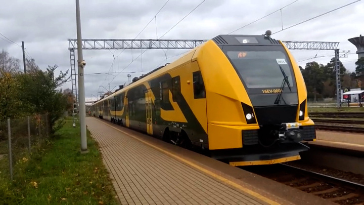 Объем перевозок по железным дорогам Латвии сократился в семь раз - Новости на Вести.ru