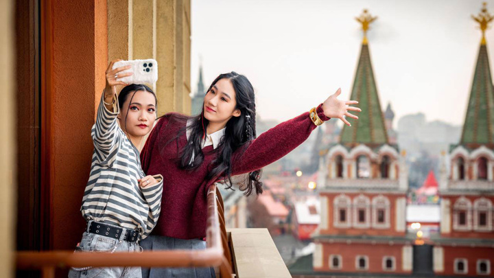 Турпоток из Китая в Россию резко сократился - Новости на Вести.ru