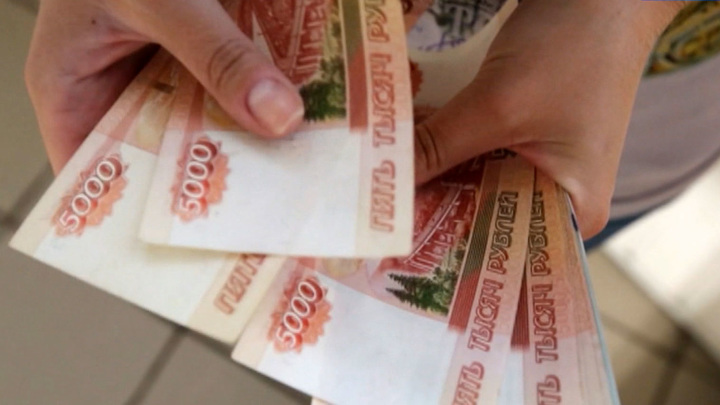Минтруд России: МРОТ превысит прожиточный минимум на 31,2% в 2026 году - Новости на Вести.ru