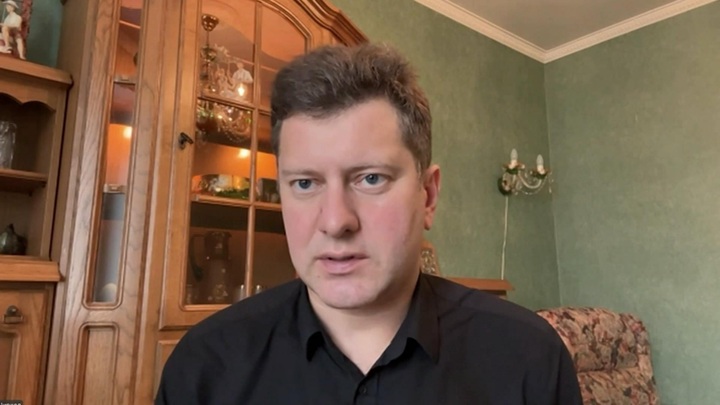 Экономист Чирков: на Украине без внешней поддержки наступит дефолт - Новости на Вести.ru