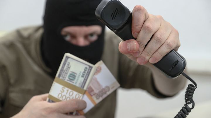 Гендиректор МТС Галактионова: 90% россиян сталкивались с телефонными мошенниками - Новости на Вести.ru