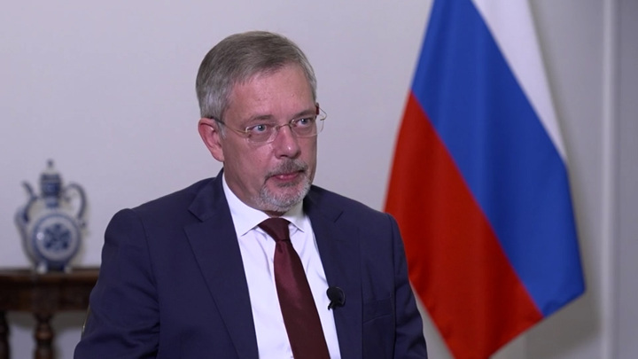 Россия остается крупнейшим экспортером нефти в Индии, несмотря на санкции Запада - Новости на Вести.ru