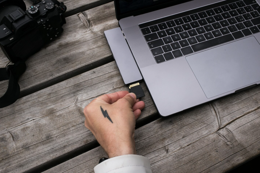 Восстановление фото с карты памяти: путь к счастливым воспоминаниям